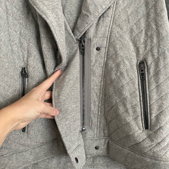Anthropologie Blank NYC Jacket Size Medium Oversized Grey Knit Quilted Bomber - Picture 7 of 13